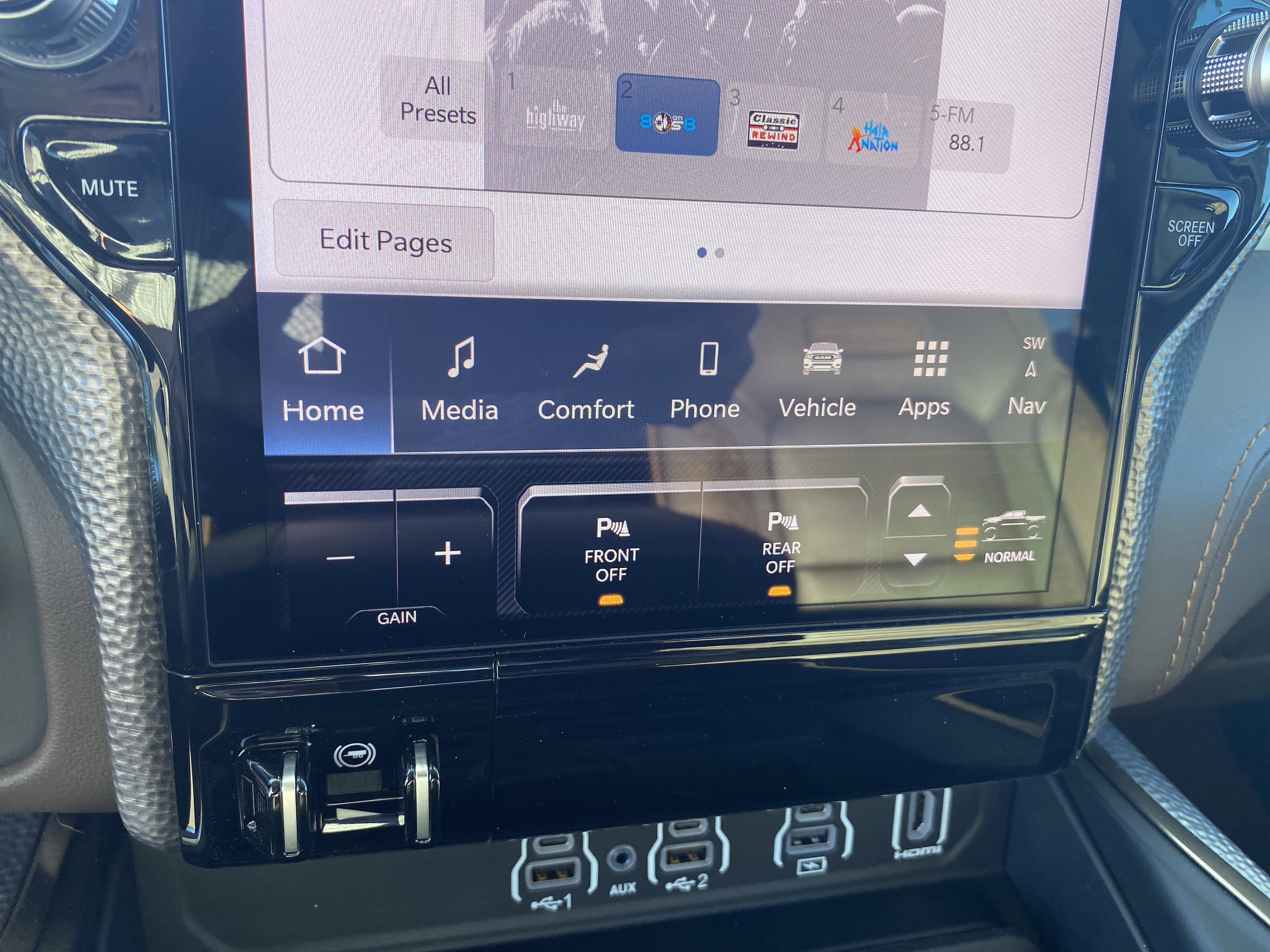 New 2026 RAM 1500 Limited image 16