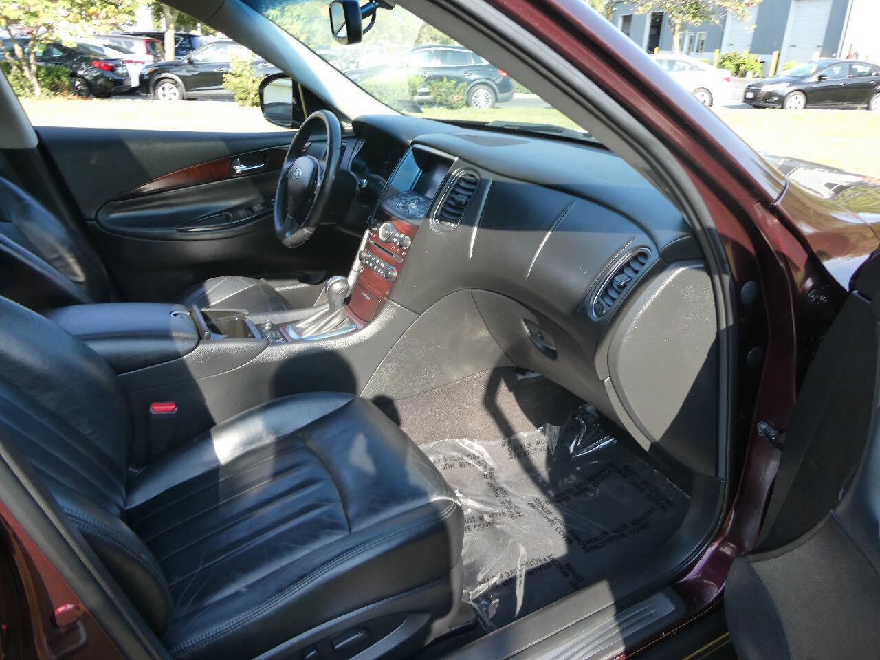 Used 2012 INFINITI EX35 Journey w/ Premium Pkg image 27