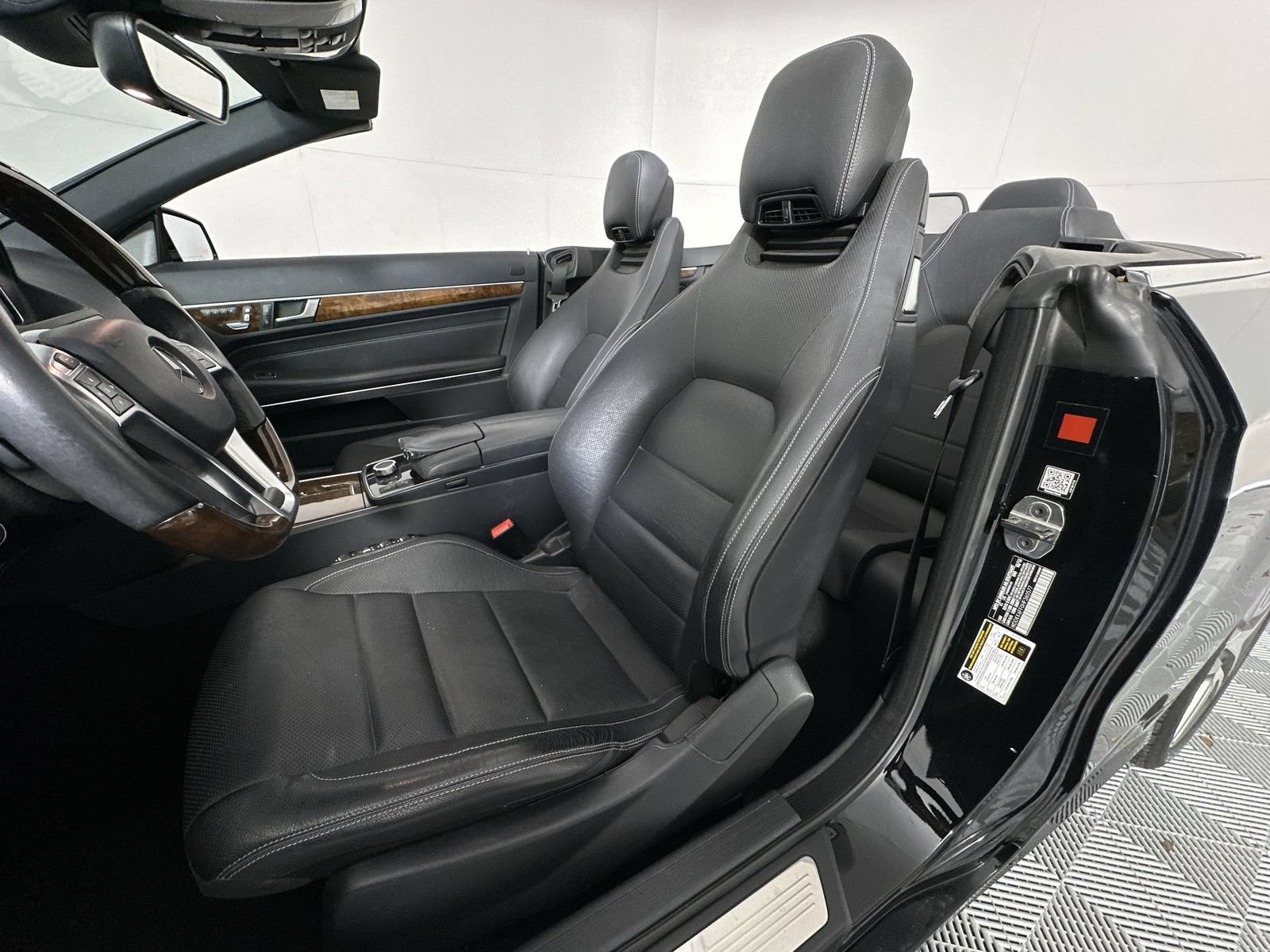 Used 2017 Mercedes-Benz E 400 Cabriolet w/ Premium 2 Package image 11