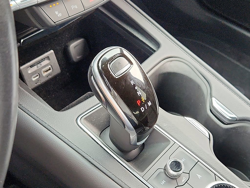 Used 2022 Cadillac XT4 Premium Luxury w/ Cold Weather Package image 14