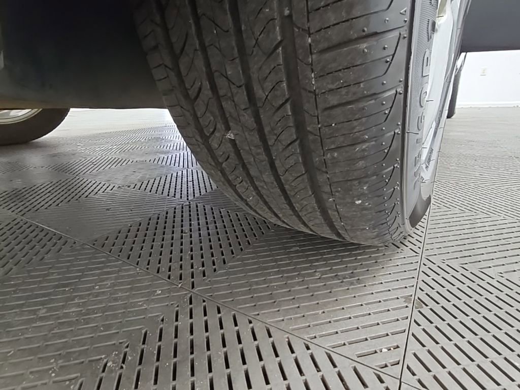 Used 2023 Honda HR-V LX image 42