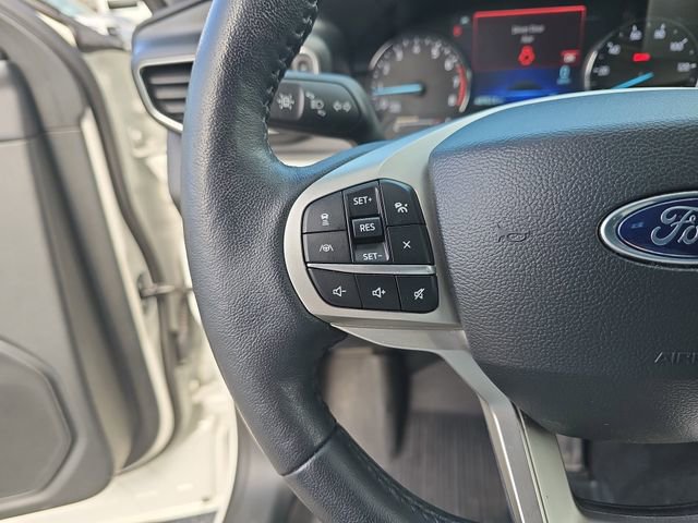 Used 2023 Ford Explorer XLT w/ Equipment Group 202A image 20
