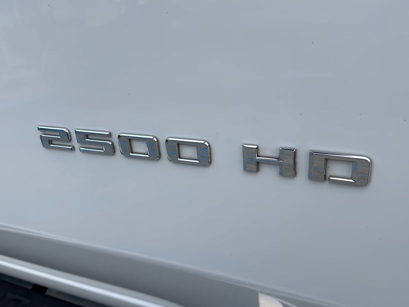 Used 2025 Chevrolet Silverado 2500 LT w/ Convenience Package image 50