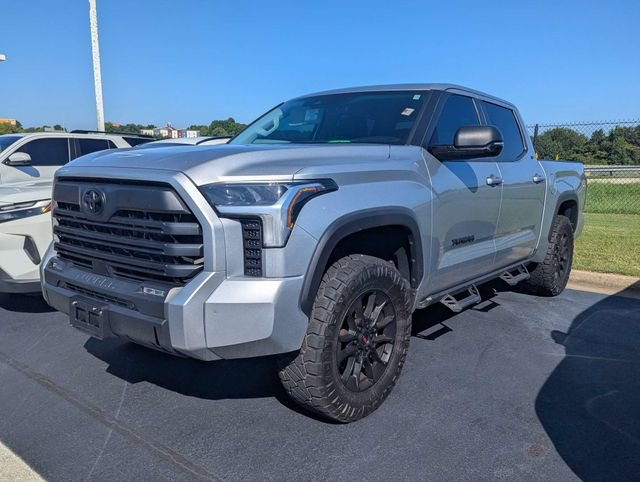 Used 2024 Toyota Tundra SR5 w/ SR5 Premium Package AWD/4WD image 5