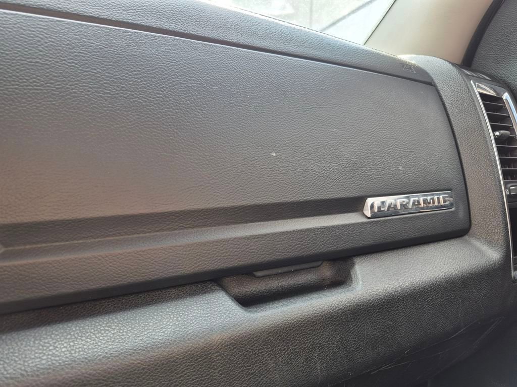 Used 2016 RAM 1500 Laramie w/ Convenience Group image 18