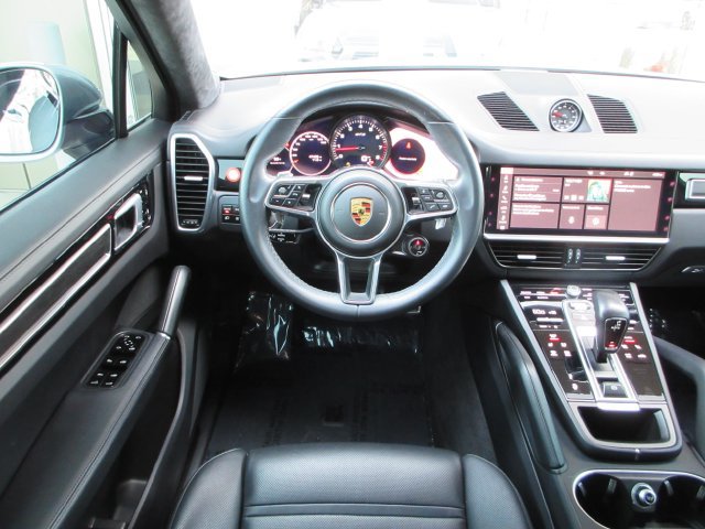 Used 2021 Porsche Cayenne GTS AWD/4WD image 36