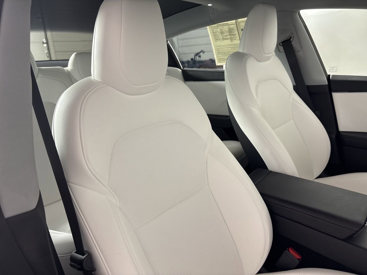 Used 2025 Tesla Model 3 Long Range image 22