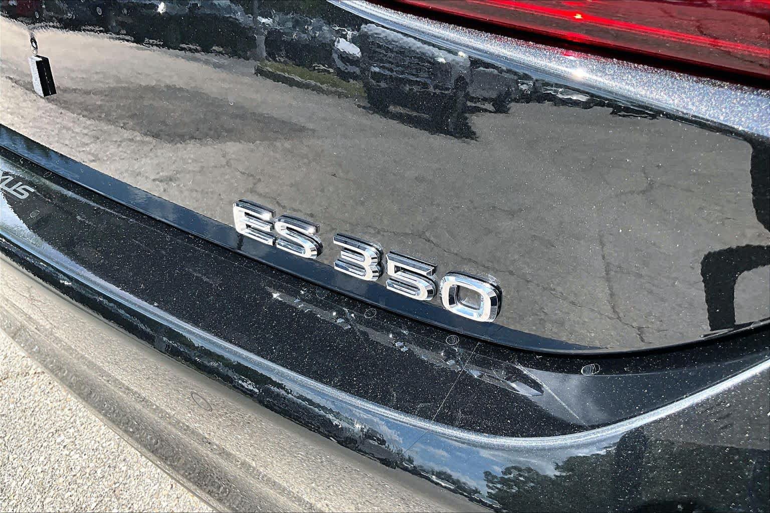 Used 2025 Lexus ES 350 w/ Premium Package FWD image 10