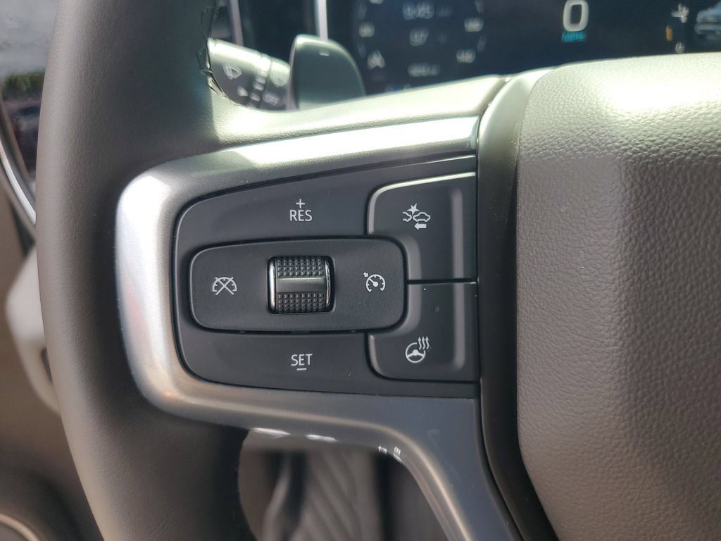 Used 2026 Chevrolet Silverado 1500 LTZ AWD/4WD image 11