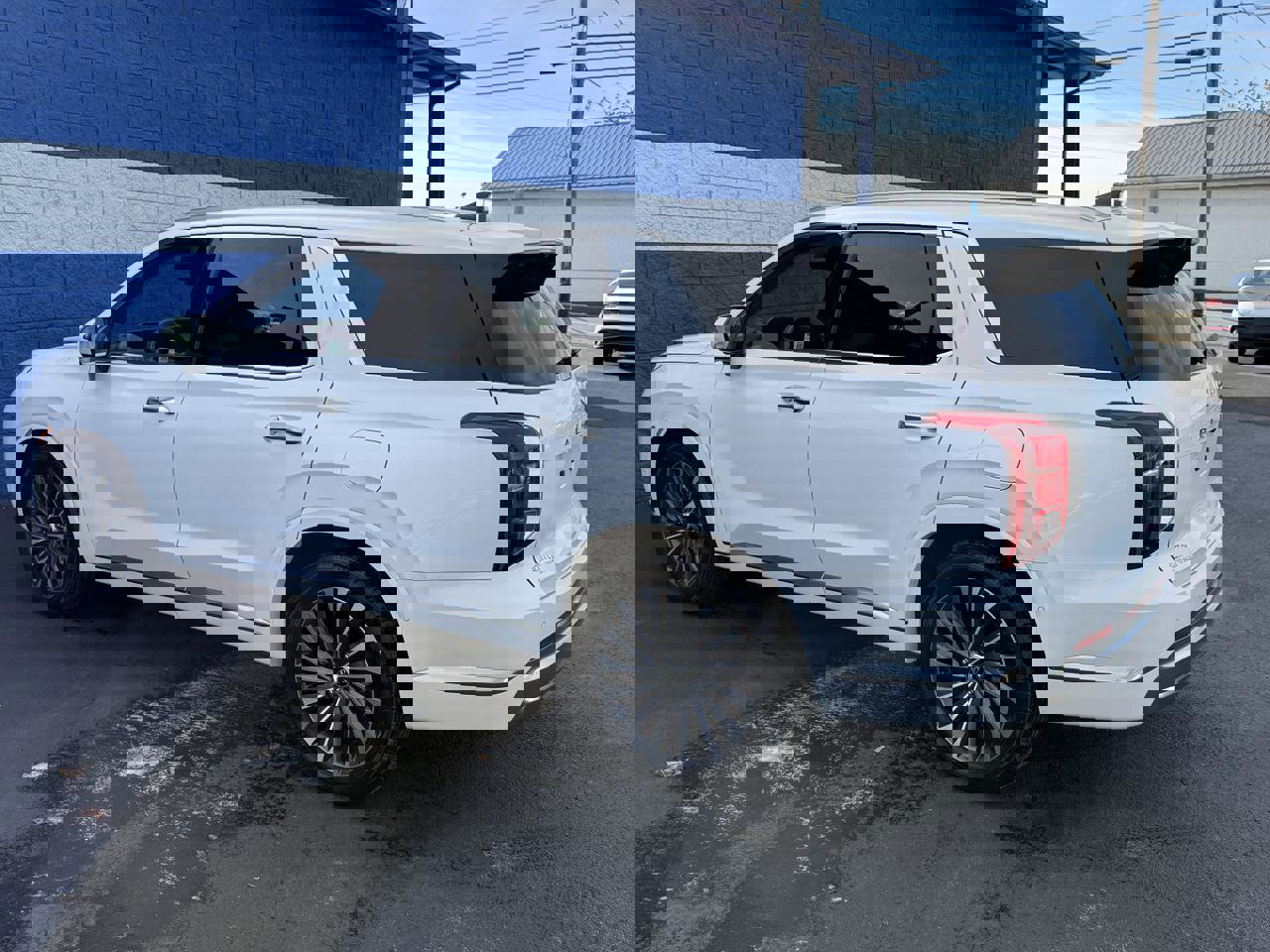 Used 2024 Hyundai Palisade Calligraphy image 23