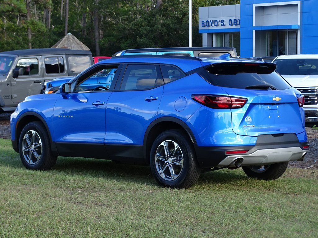 Used 2024 Chevrolet Blazer LT w/ Convenience Package image 4