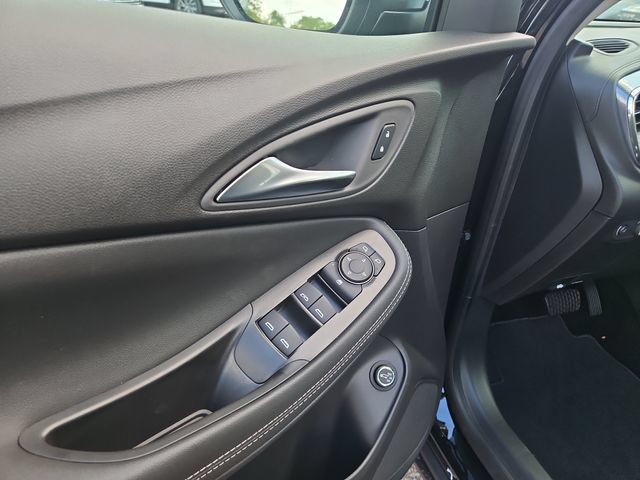 New 2026 Buick Encore GX Preferred w/ Advanced Technology Package FWD image 19