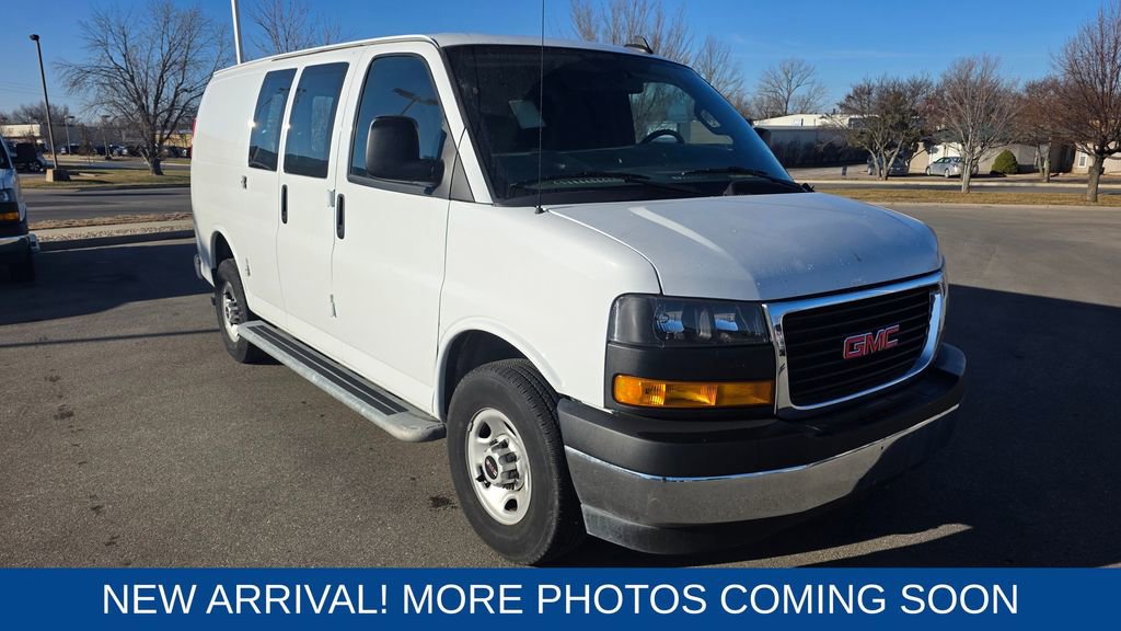 Used 2024 GMC Savana 2500 w/ Driver Convenience Package image 7