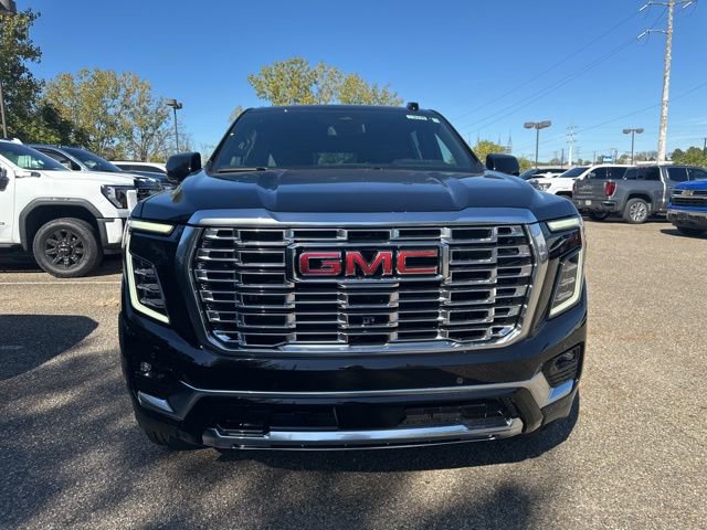 New 2026 GMC Yukon XL Denali w/ LPO, Floor Liner Package image 2