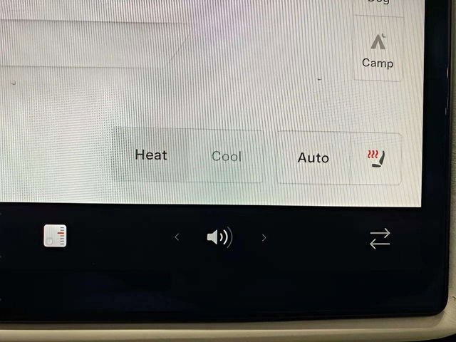 Used 2022 Tesla Model X image 56