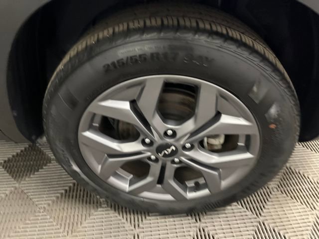 Certified 2024 Kia Seltos S image 26