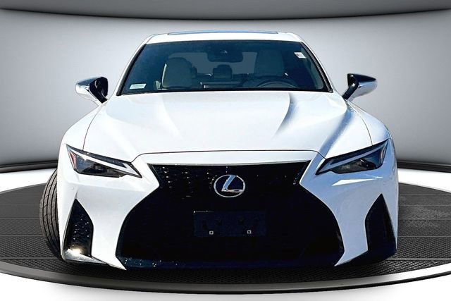 Used 2023 Lexus IS 500 image 2