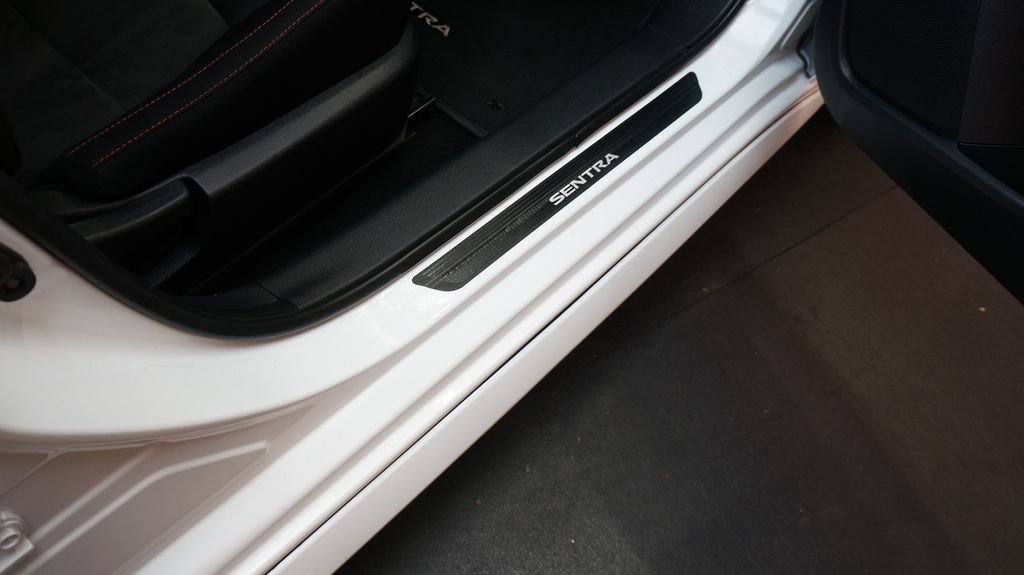 Used 2024 Nissan Sentra SR FWD image 59