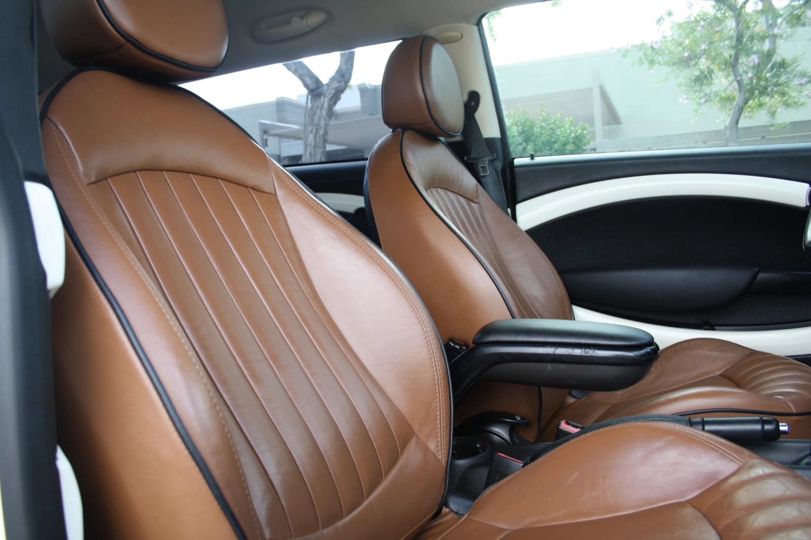 Used 2013 MINI Cooper Clubman FWD image 18