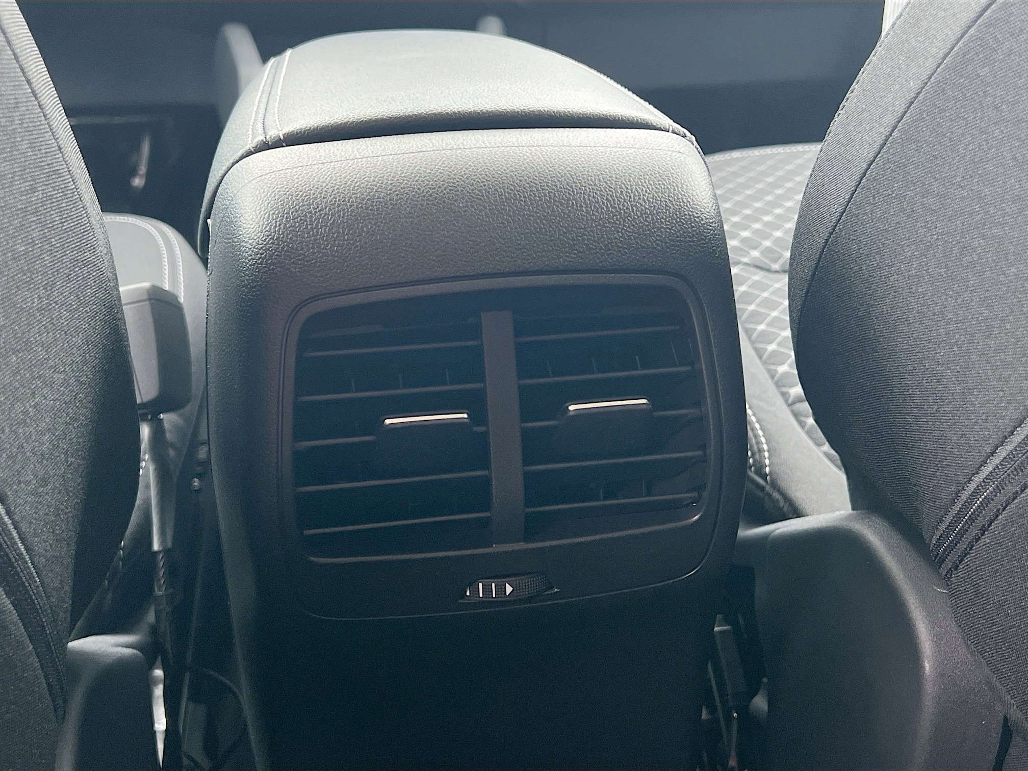 New 2025 Ford Escape Active w/ Tech Pack #1 image 18
