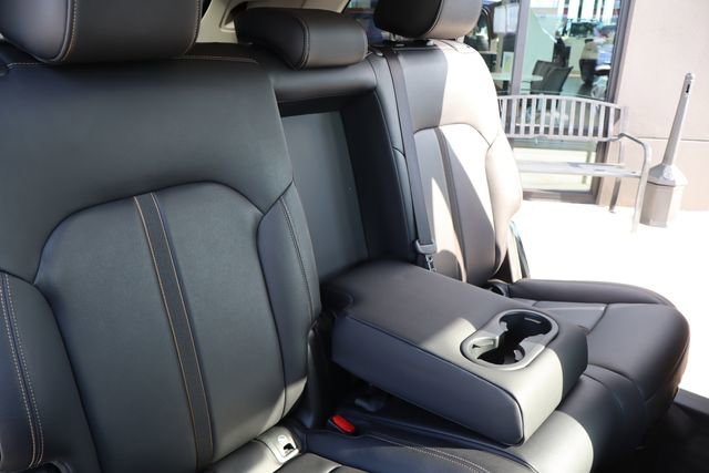 Used 2024 MAZDA CX-90 3.3 Turbo w/ Select Package AWD/4WD image 13