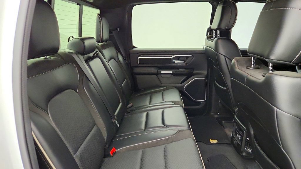 Used 2023 RAM 1500 Laramie AWD/4WD image 23
