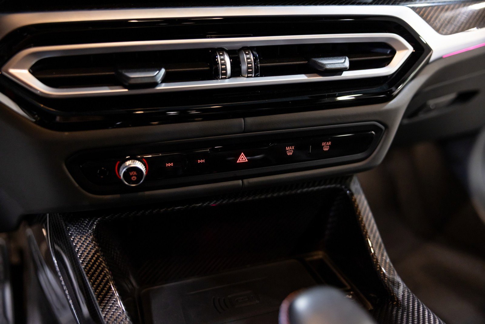 Used 2024 BMW M3 CS w/ M Driver's Package image 40