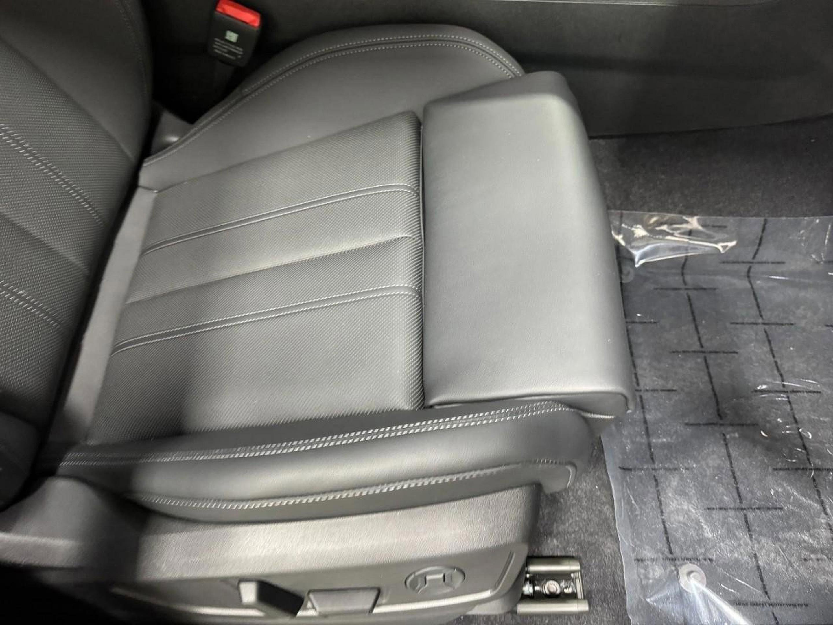 New 2025 Audi Q5 Premium Plus image 18