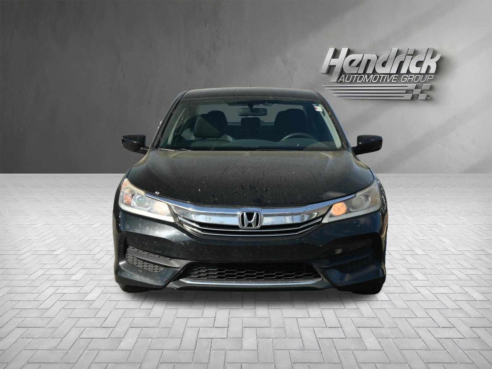 Used 2017 Honda Accord LX image 5