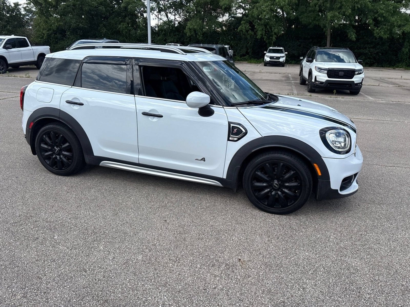 Used 2020 MINI Cooper Countryman S w/ Storage Package AWD/4WD image 17