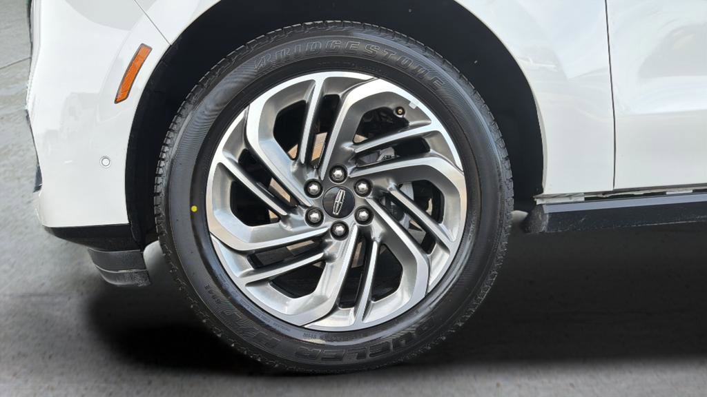 Used 2025 Lincoln Navigator Black Label image 14