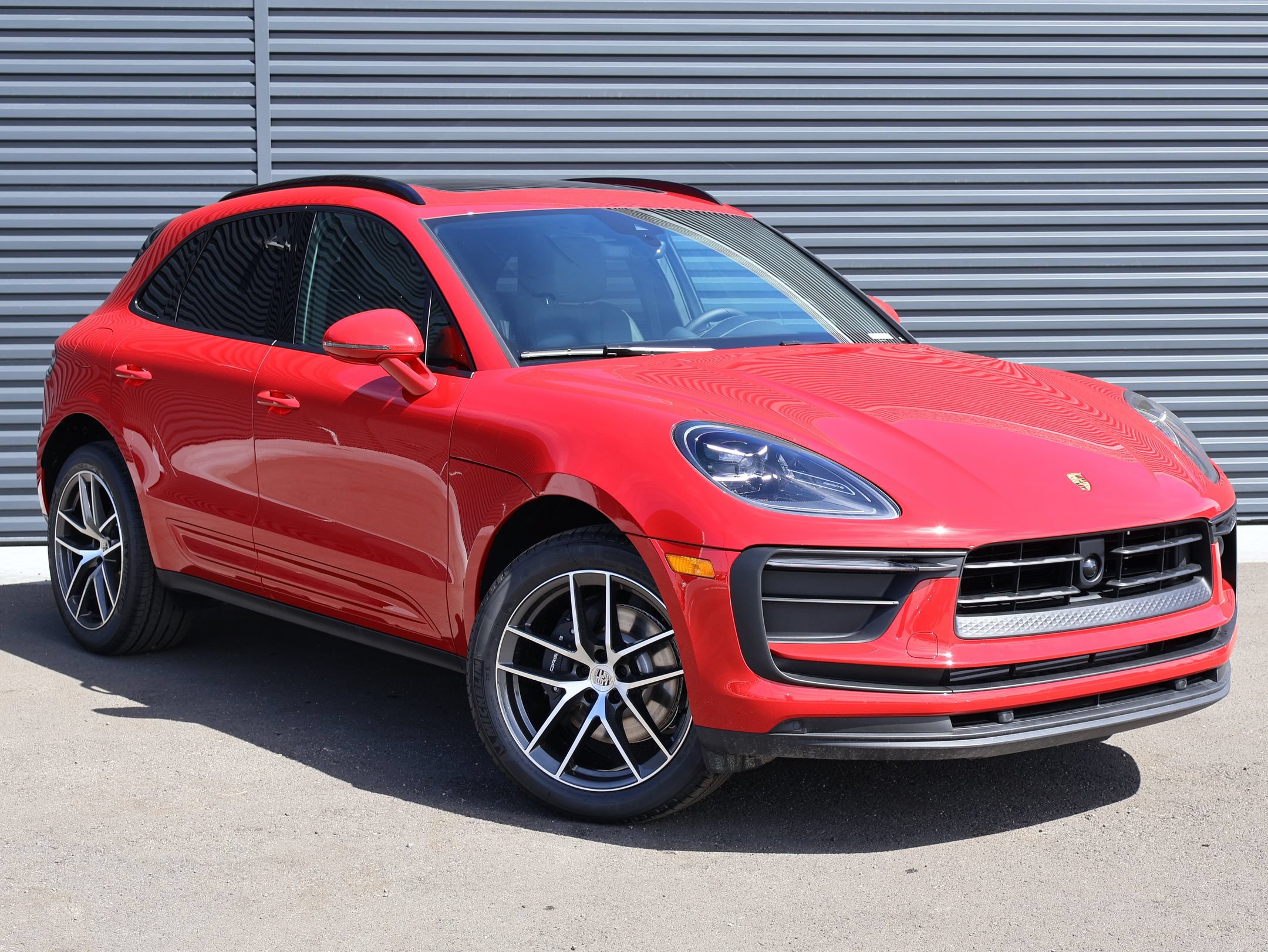 New 2026 Porsche Macan AWD/4WD image 7