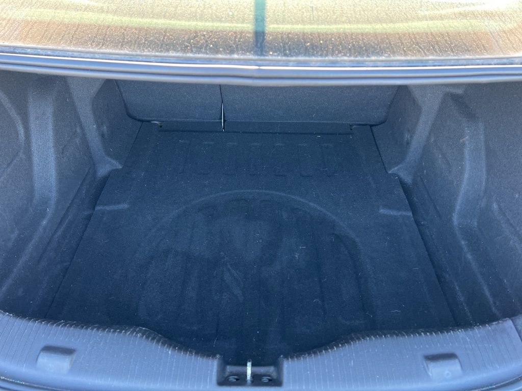 Used 2017 Chevrolet Cruze LT w/ Convenience Package image 7