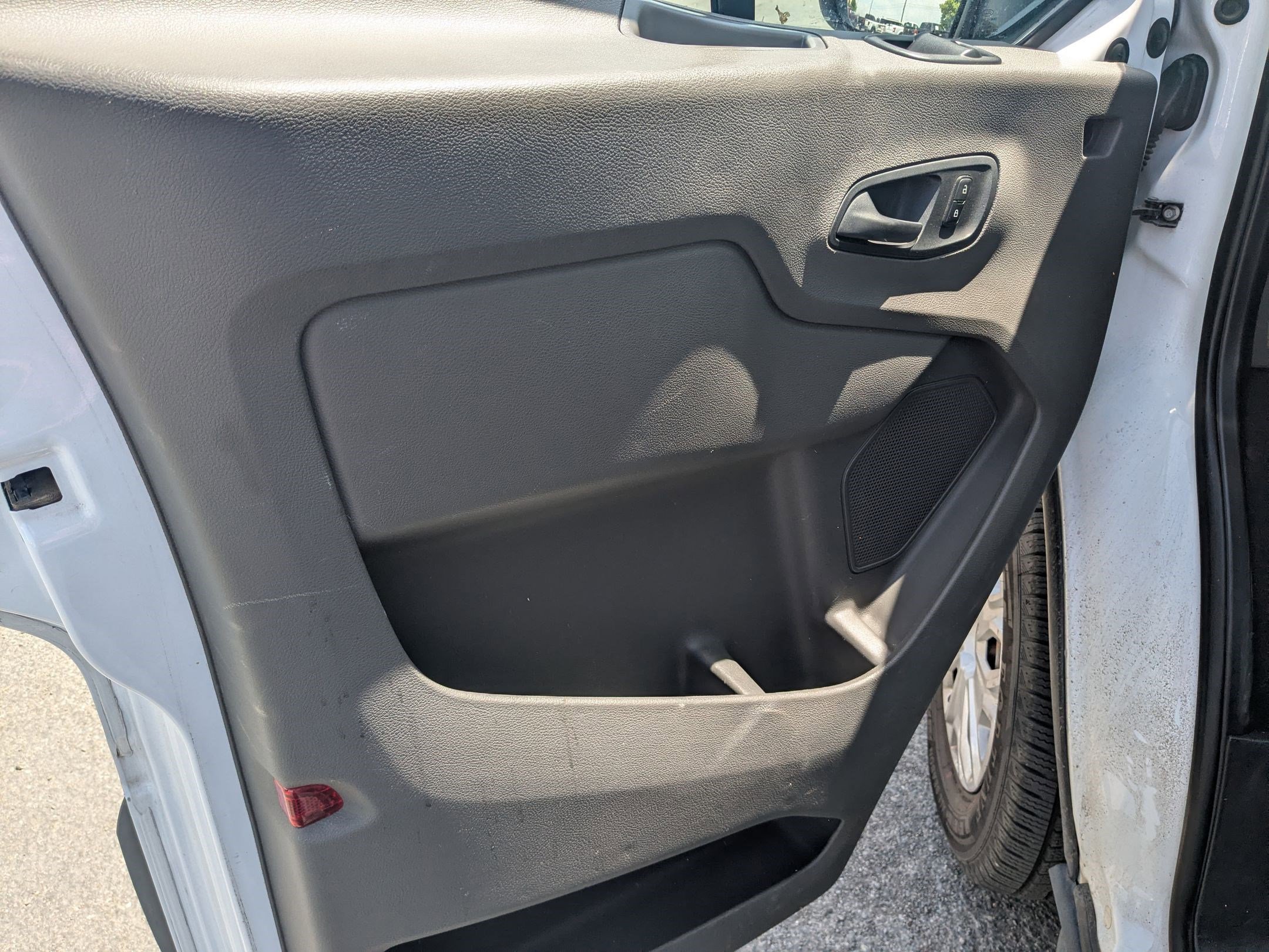 Used 2021 Ford Transit 350 XLT RWD image 15
