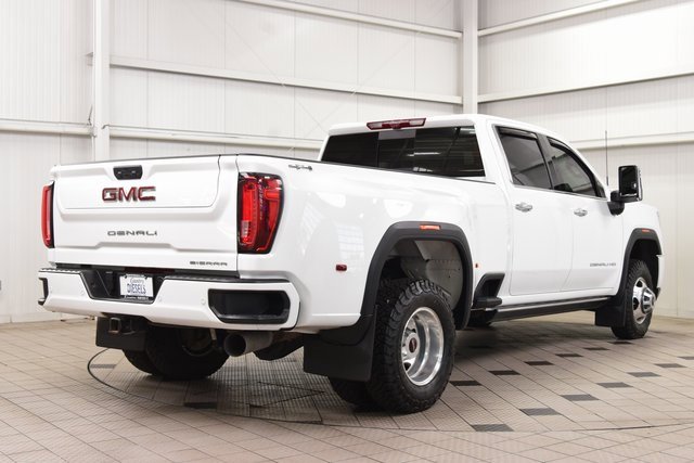Used 2023 GMC Sierra 3500 Denali w/ Denali Ultimate Package image 7