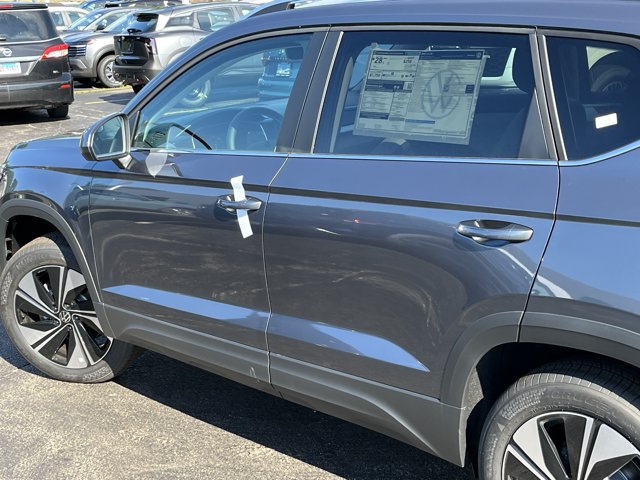 New 2026 Volkswagen Taos SE AWD/4WD image 14