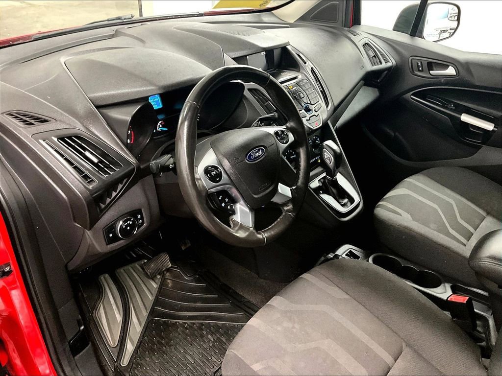 Used 2018 Ford Transit Connect XLT image 8