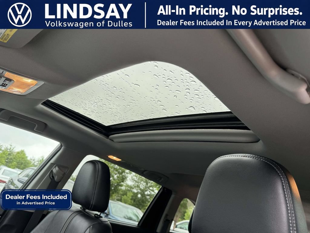 Used 2017 Toyota Highlander SE AWD/4WD image 17