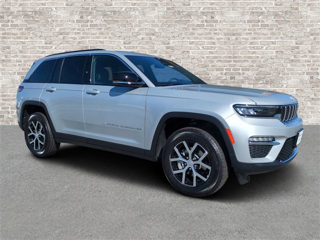 New 2025 Jeep Grand Cherokee Limited w/ Trailer Tow Package