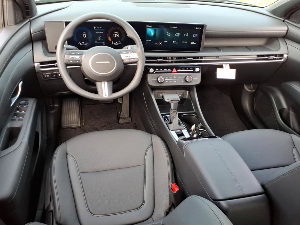 New 2027 Hyundai Santa Cruz SE AWD/4WD image 8