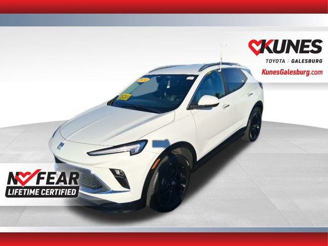 Used 2024 Buick Encore GX Sport Touring image 1