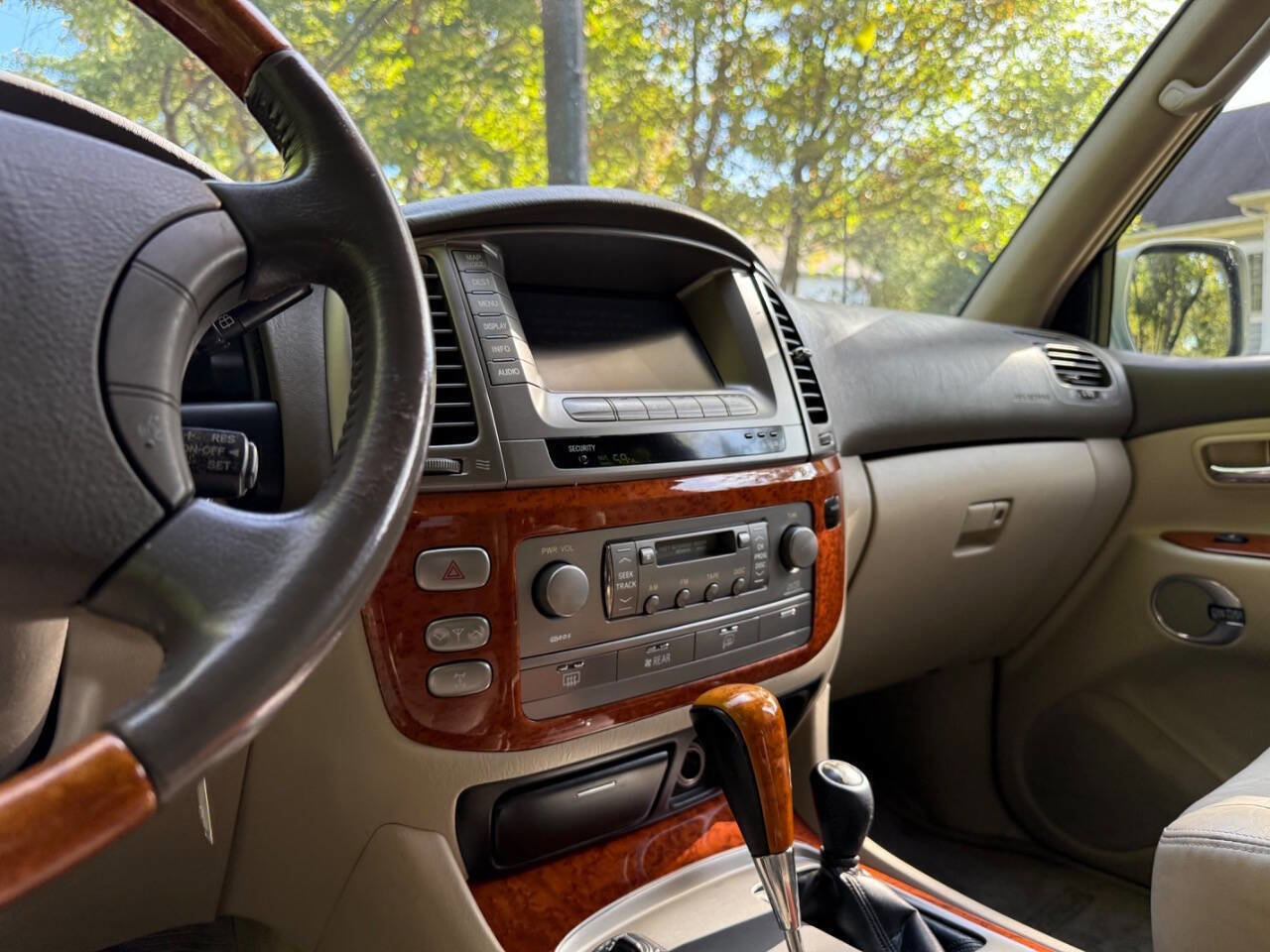 Used 2003 Lexus LX 470 4WD image 34