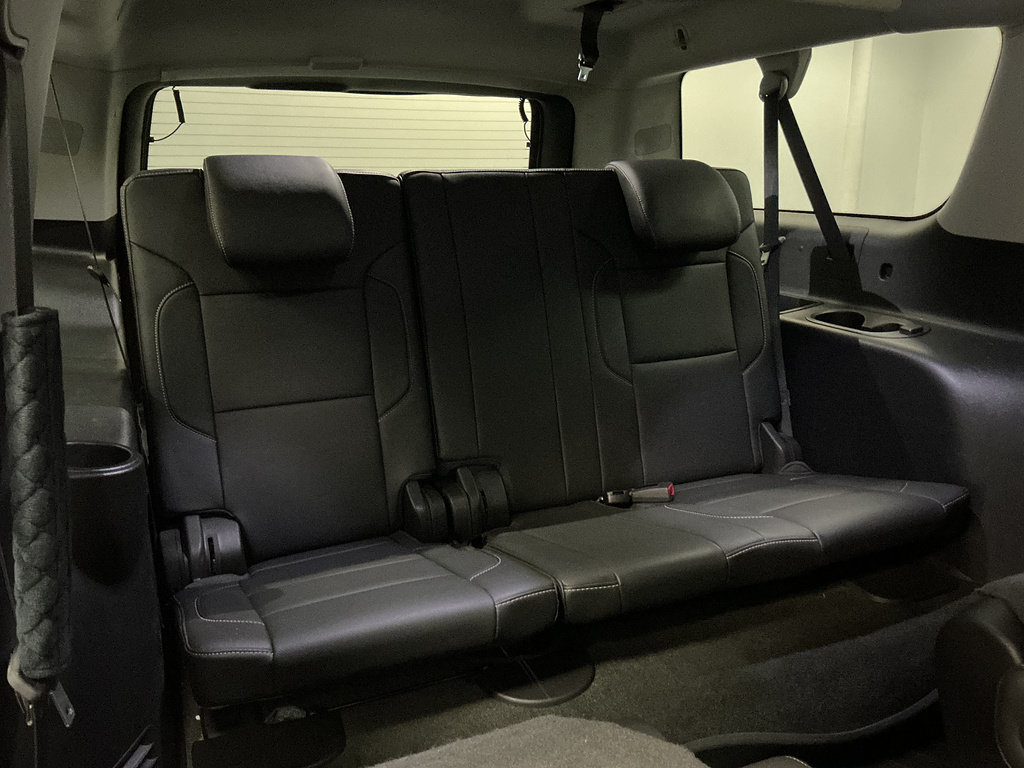 Used 2018 Chevrolet Suburban Premier AWD/4WD image 41