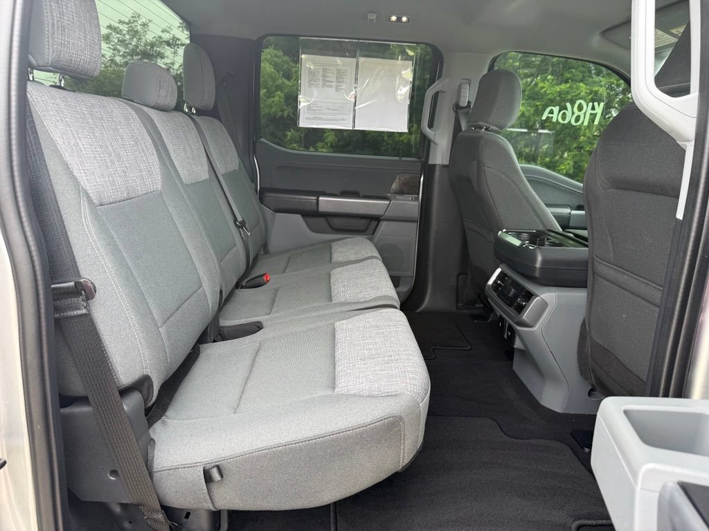 Used 2023 Ford F150 Lightning XLT AWD/4WD image 15
