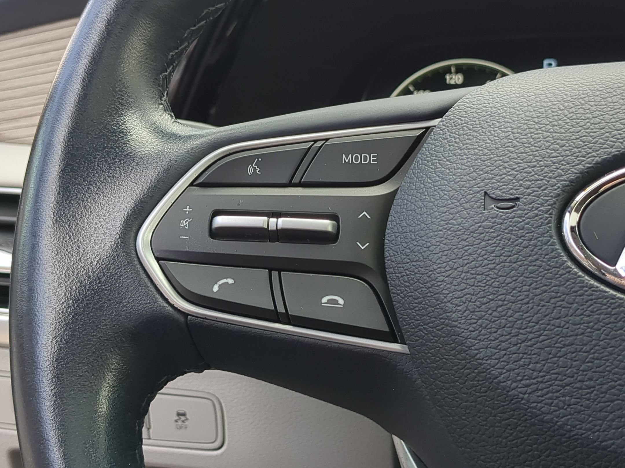 Used 2022 Hyundai Palisade Limited image 18