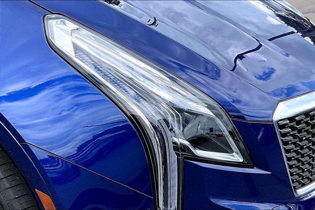 Certified 2025 Cadillac XT5 Premium Luxury FWD image 32