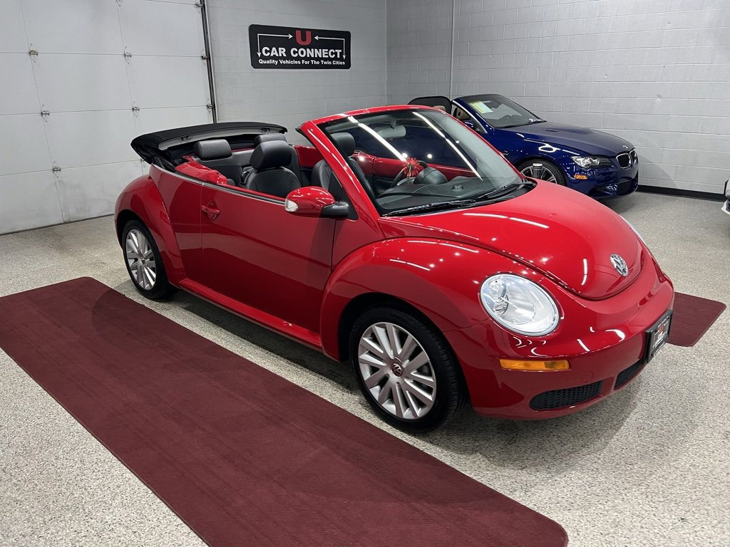 Used 2009 Volkswagen Beetle S image 9