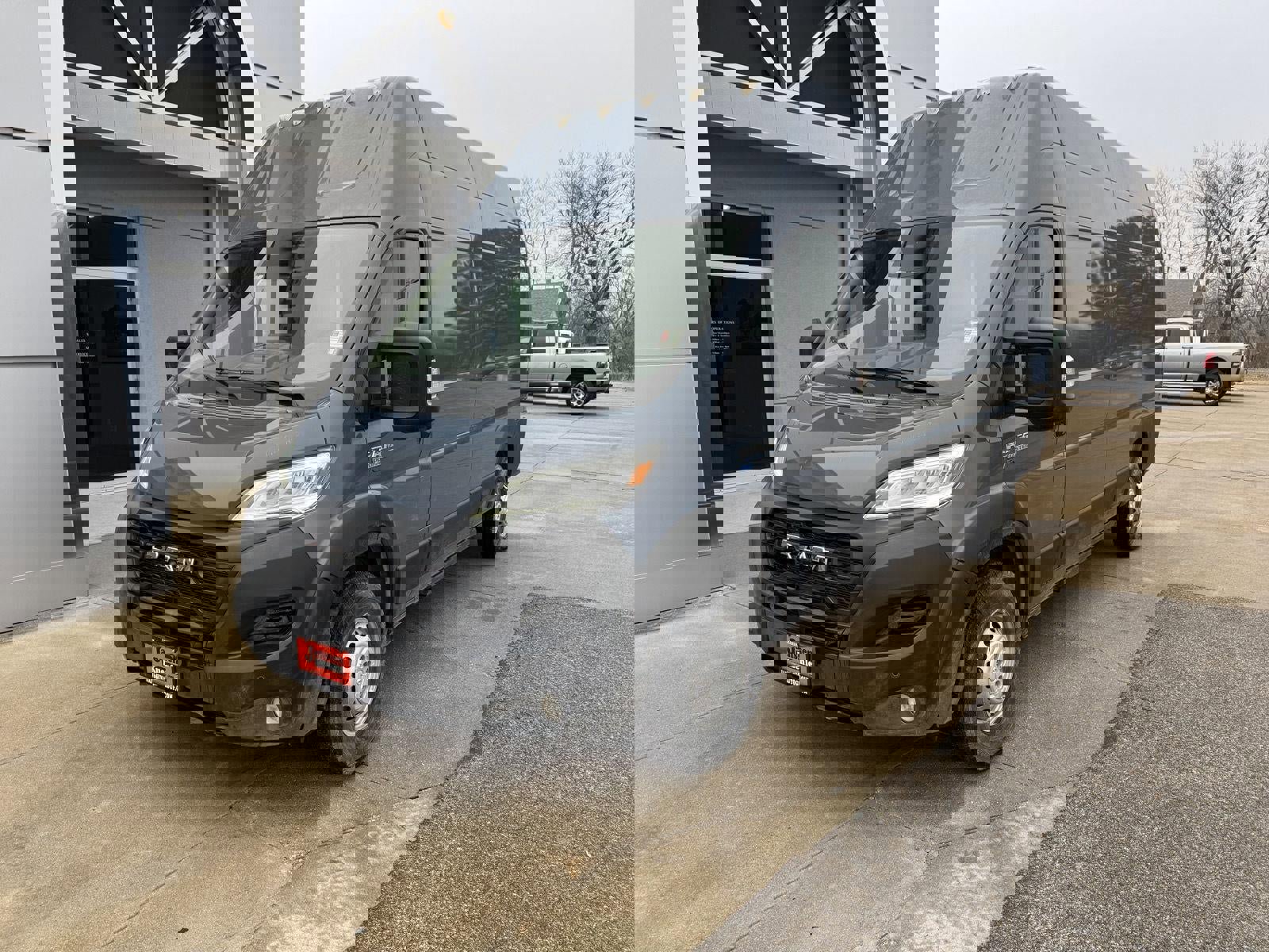 Used 2024 RAM ProMaster 3500 image 2