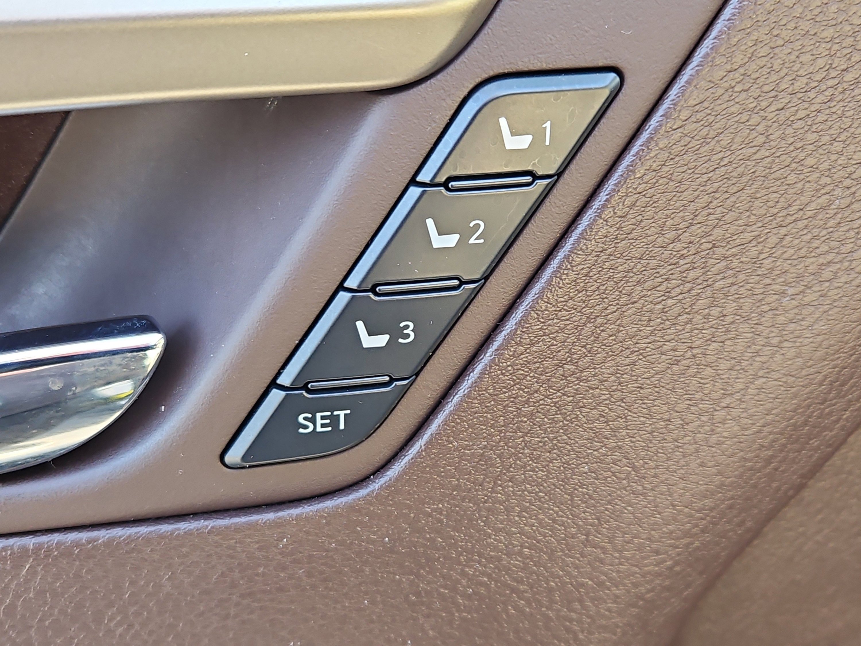 Used 2020 Lexus RX 350 AWD w/ Premium Package image 13