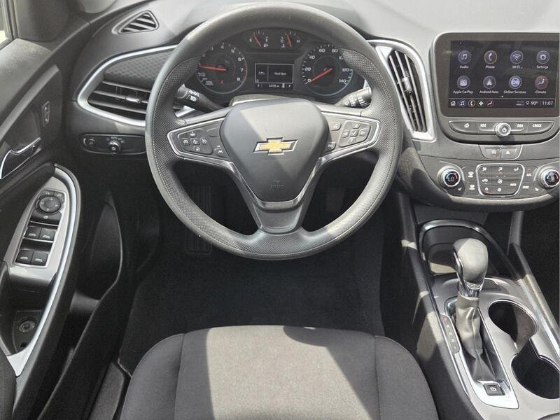 Used 2023 Chevrolet Malibu LT FWD image 13